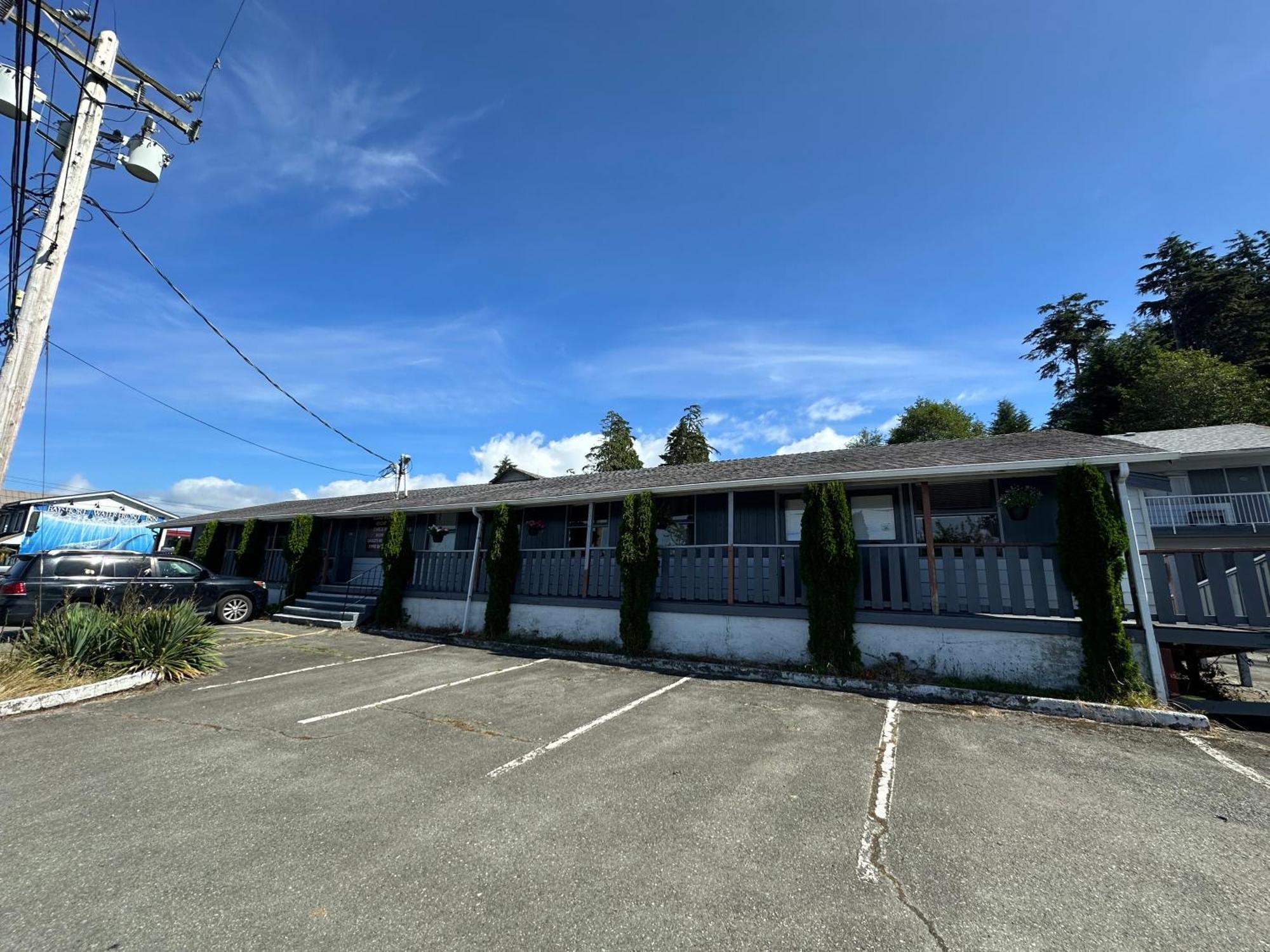 Island West Resort Ucluelet Exterior foto
